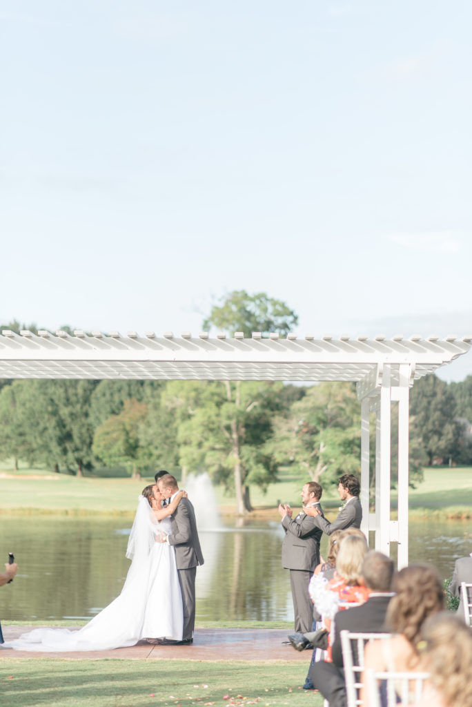 Bride and Groom share a kiss at The View at Emerald Lake